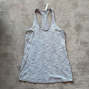 Lululemon NWOT cool racerback